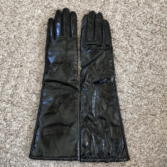 Leather Coach Dress Gloves - Picture 2 of 4